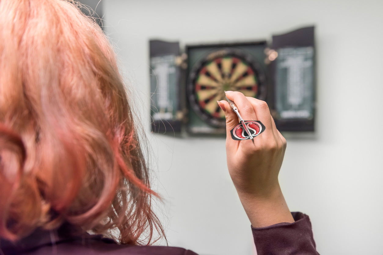 How to throw a dart: getting a grip on the basics